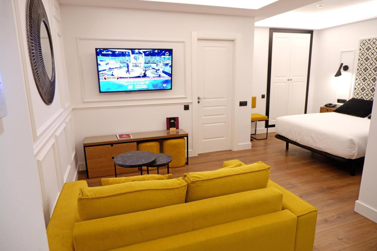 Hotel Colon Plaza Valladolid Ngoại thất bức ảnh
