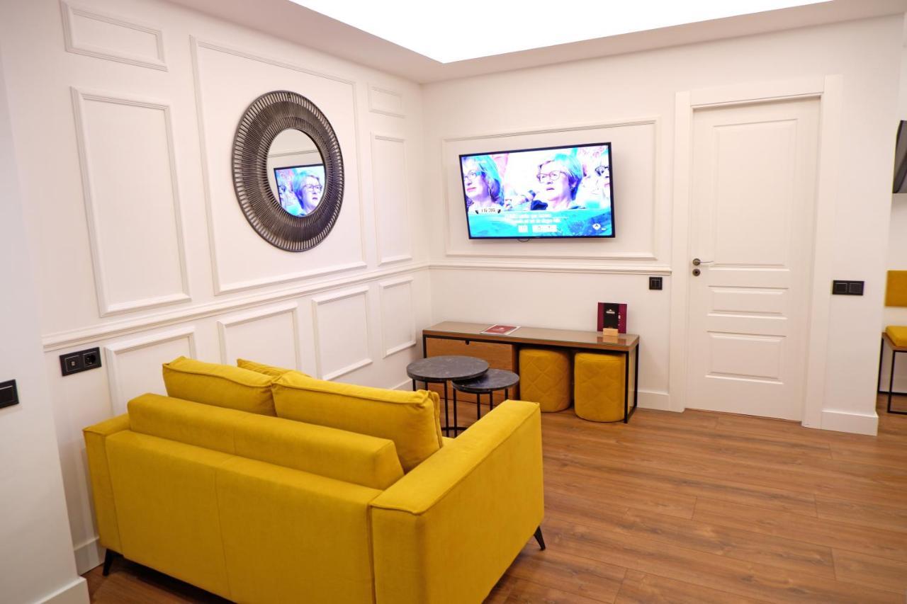 Hotel Colon Plaza Valladolid Ngoại thất bức ảnh