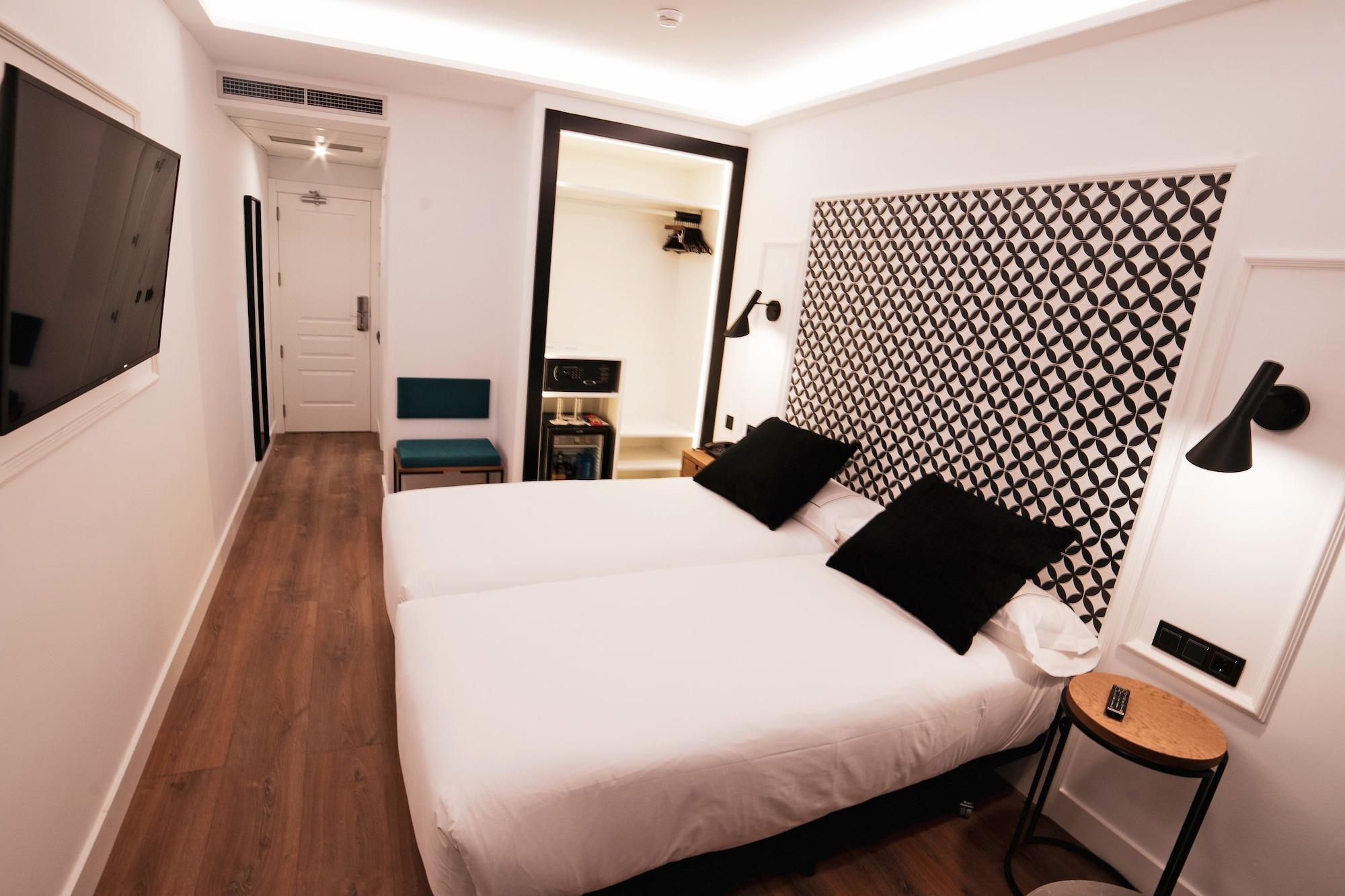Hotel Colon Plaza Valladolid Ngoại thất bức ảnh