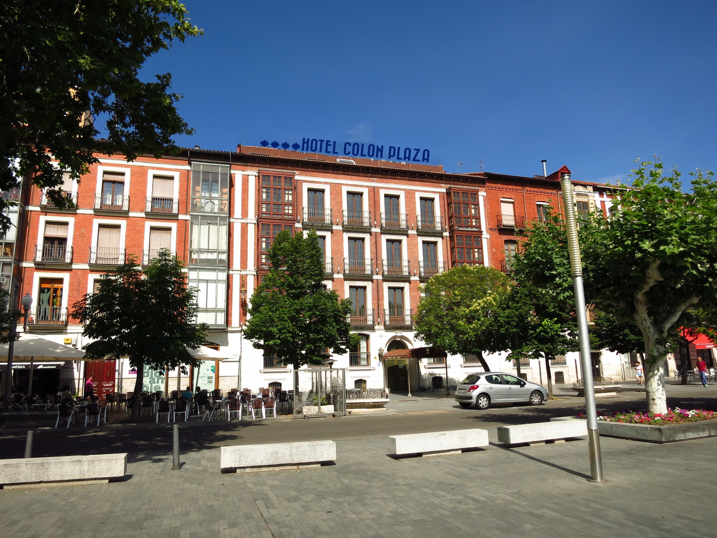 Hotel Colon Plaza Valladolid Ngoại thất bức ảnh