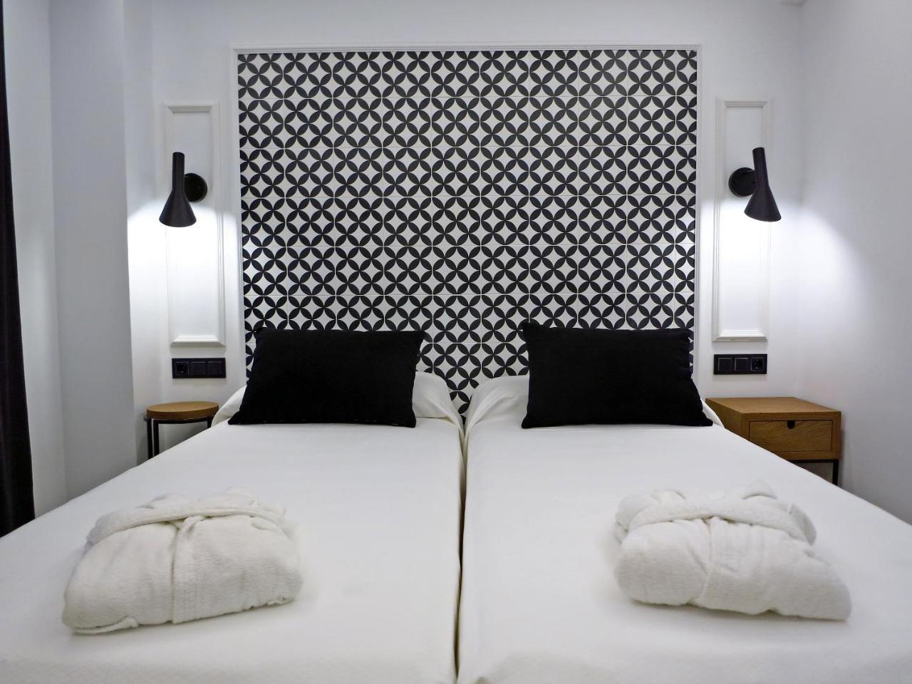 Hotel Colon Plaza Valladolid Ngoại thất bức ảnh