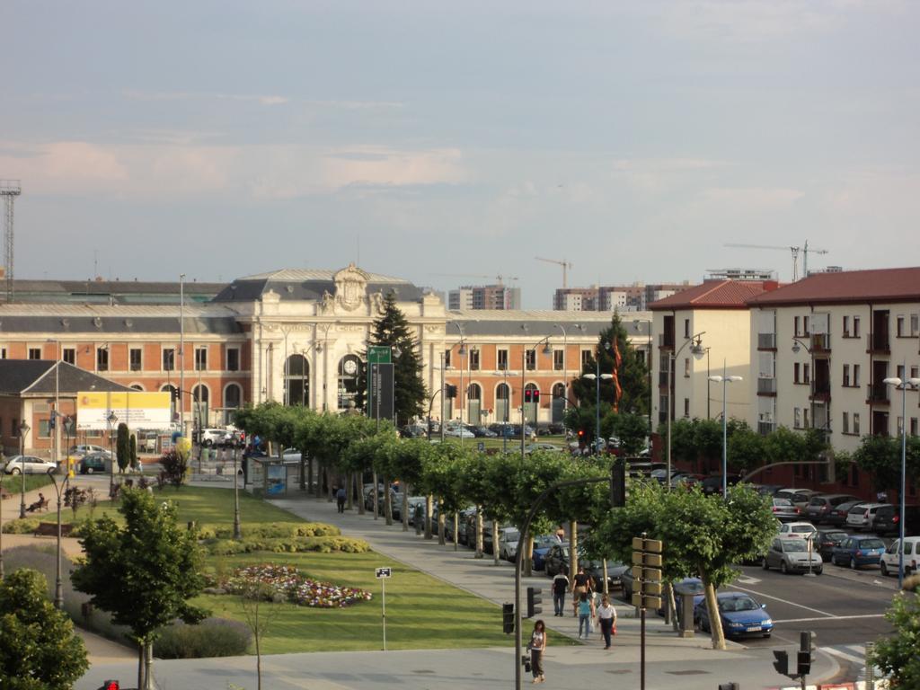 Hotel Colon Plaza Valladolid Ngoại thất bức ảnh